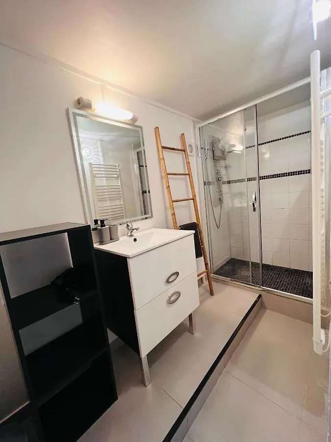 Villa Les Mimosas Spa-Jacuzzi Saint-Raphaël France